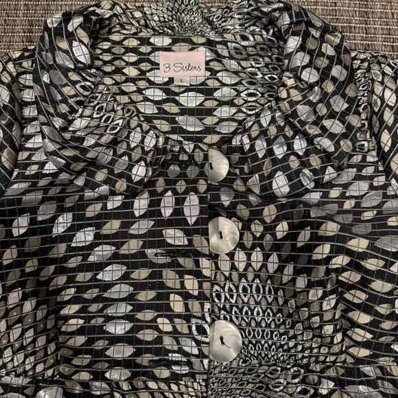 3 Sisters Monochrome Geometric Blazer - Picture 3 of 5